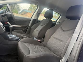 PEUGEOT 308 1.6 VTi S Hatchback 5dr Petrol Automatic (165 g/km, 120 bhp)