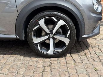 NISSAN JUKE 1.0 DIG-T Tekna SUV 5dr Petrol DCT Auto Euro 6 (s/s) (114 ps)