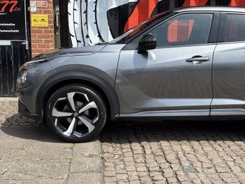 NISSAN JUKE 1.0 DIG-T Tekna SUV 5dr Petrol DCT Auto Euro 6 (s/s) (114 ps)