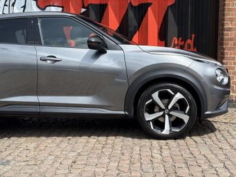 NISSAN JUKE 1.0 DIG-T Tekna SUV 5dr Petrol DCT Auto Euro 6 (s/s) (114 ps)