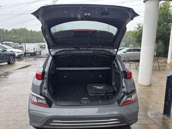 HYUNDAI KONA 64kWh Ultimate SUV 5dr Electric Auto (10.5kW Charger) (204 ps)