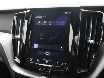 VOLVO XC60 2.0 D4 R-Design SUV 5dr Diesel Auto AWD Euro 6 (s/s) (190 ps)