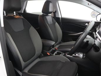 VAUXHALL GRANDLAND X 1.2 Turbo Elite SUV 5dr Petrol Auto Euro 6 (s/s) (130 ps)
