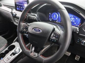 FORD KUGA 2.5 EcoBoost Duratec 14.4kWh ST-Line SUV 5dr Petrol Plug-in Hybr