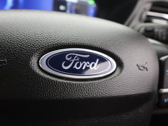 FORD KUGA 2.5 EcoBoost Duratec 14.4kWh ST-Line SUV 5dr Petrol Plug-in Hybr