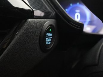 FORD KUGA 2.5 EcoBoost Duratec 14.4kWh ST-Line SUV 5dr Petrol Plug-in Hybr