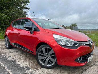 Renault Clio 0.9 TCe Dynamique S MediaNav Hatchback 5dr Petrol Manual Euro 5 
