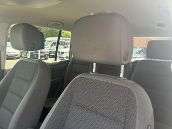 VOLKSWAGEN TOURAN 1.6 TDI SE MPV 5dr Diesel Manual Euro 5 (105 ps)