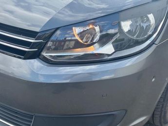 VOLKSWAGEN TOURAN 1.6 TDI SE MPV 5dr Diesel Manual Euro 5 (105 ps)