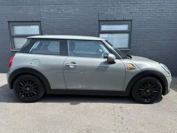 MINI HATCH 1.5 Cooper Hatchback 3dr Petrol Manual Euro 6 (s/s) (136 ps)
