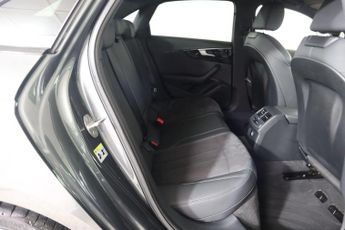 AUDI A4 2.0 TFSI 35 Black Edition S Tronic Euro 6 (s/s) 4dr
