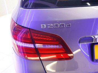 MERCEDES-BENZ B CLASS 2.1 B200d AMG Line (Premium Plus) MPV 5dr Diesel 7G-DCT Euro 6 (