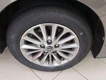 TOYOTA VERSO 1.8 V-Matic Icon MPV 5dr Petrol Multidrive S Euro 6 (7 Seat) (14