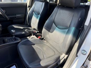 KIA SOUL 1.6 CRDi Echo SUV 5dr Diesel Manual Euro 4 (126 bhp)