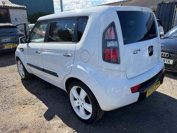 KIA SOUL 1.6 CRDi Echo SUV 5dr Diesel Manual Euro 4 (126 bhp)