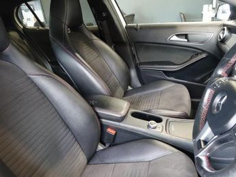 MERCEDES-BENZ GLA 2.1 GLA200d AMG Line SUV 5dr Diesel 7G-DCT Euro 6 (s/s) (136 ps)