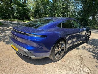 PORSCHE TAYCAN Performance Plus 93.4kWh Saloon 4dr Electric Auto RWD (11kW Char