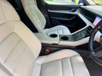 PORSCHE TAYCAN Performance Plus 93.4kWh Saloon 4dr Electric Auto RWD (11kW Char