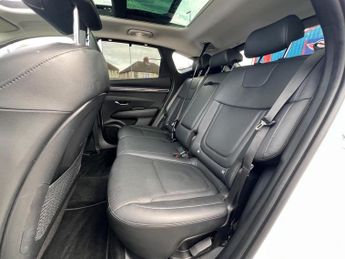 HYUNDAI TUCSON 1.6 T-GDi 13.8kWh Ultimate Auto 4WD Euro 6 (s/s) 5dr