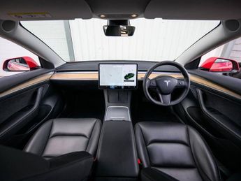 TESLA Model 3 (Dual Motor) Long Range Saloon 4dr Electric Auto 4WDE (346 ps)