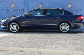 SKODA SUPERB 3.6 V6 Elegance Hatchback 5dr Petrol DSG 4WD Euro 5 (260 ps)