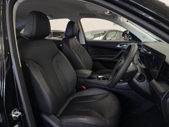MG MG HS 1.5 T-GDI Trophy SUV 5dr Petrol DCT Euro 6 (s/s) (169 ps)