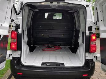 TOYOTA PROACE 75kWh Icon Medium Panel Van 6dr Electric Auto MWB (7kW OBC) (136