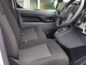TOYOTA PROACE 75kWh Icon Medium Panel Van 6dr Electric Auto MWB (7kW OBC) (136