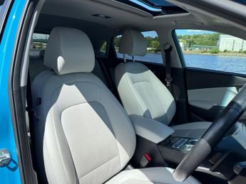 HYUNDAI KONA 64kWh Ultimate SUV 5dr Electric Auto (10.5kW Charger) (204 ps)