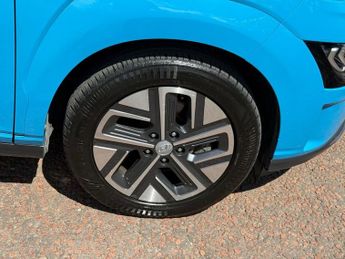 HYUNDAI KONA 64kWh Ultimate SUV 5dr Electric Auto (10.5kW Charger) (204 ps)