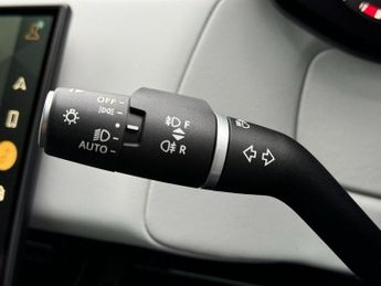 LAND ROVER RANGE ROVER SPORT 3.0 D300 MHEV Dynamic SE SUV 5dr Diesel Auto 4WD Euro 6 (s/s) (3