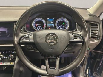 SKODA KODIAQ 2.0 TDI Edition SUV 5dr Diesel DSG 4WD Euro 6 (s/s) (7 Seat) (19