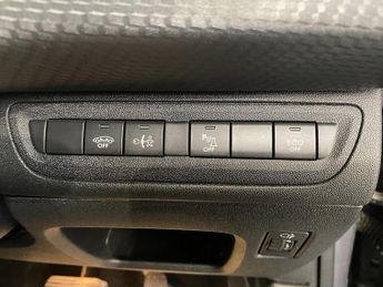 PEUGEOT 2008 1.2 PureTech Allure Premium SUV 5dr Petrol EAT Euro 6 (s/s) (110