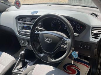 HYUNDAI I20 1.4 SE Hatchback 5dr Petrol Auto Euro 6 (100 ps)