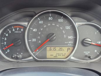 TOYOTA YARIS 1.33 Dual VVT-i Design Hatchback 5dr Petrol Multidrive S Euro 6 