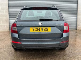 SKODA OCTAVIA 1.6 TDI S Estate 5dr Diesel Manual Euro 5 (s/s) (105 ps)