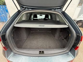 SKODA OCTAVIA 1.6 TDI S Estate 5dr Diesel Manual Euro 5 (s/s) (105 ps)