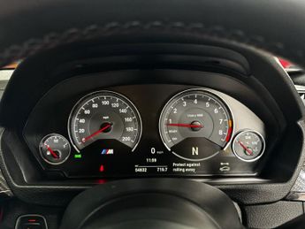 BMW M4 3.0 BiTurbo Coupe 2dr Petrol DCT Euro 6 (s/s) (431 ps)