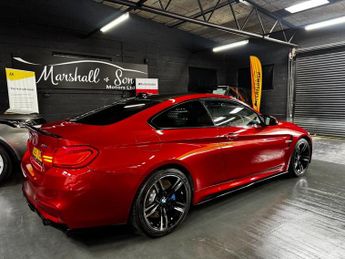 BMW M4 3.0 BiTurbo Coupe 2dr Petrol DCT Euro 6 (s/s) (431 ps)