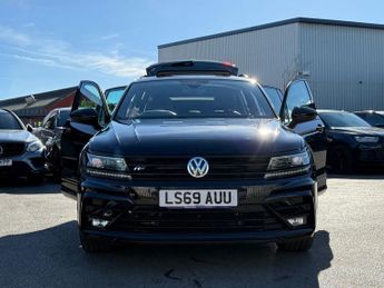 VOLKSWAGEN TIGUAN 2.0 TDI R-Line Tech SUV 5dr Diesel DSG Euro 6 (s/s) (150 ps)