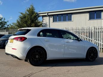 MERCEDES-BENZ A CLASS 1.3 A180 Sport (Executive) Hatchback 5dr Petrol 7G-DCT Euro 6 (s