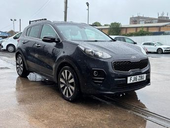 Kia Sportage 1.7 CRDi 3 SUV 5 Door Diesel Manual Black Euro 6 1 Former Keeper