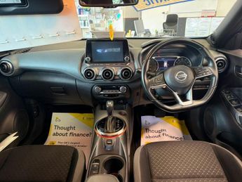 NISSAN JUKE 1.0 DIG-T N-Connecta SUV 5dr Petrol DCT Auto Euro 6 (s/s) (114 p