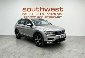 Volkswagen Tiguan 2.0 TDI BlueMotion Tech SE Navigation SUV 5dr Diesel DSG 4Motion