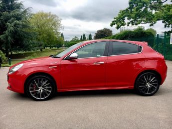 ALFA ROMEO GIULIETTA 2.0 JTDM-2 SPORTIVA NAV TCT 5d 175 BHP