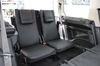 LAND ROVER DISCOVERY 4 3.0 SD V6 SE Tech SUV 5dr Diesel Auto 4WD Euro 6 (s/s) (256 bhp)