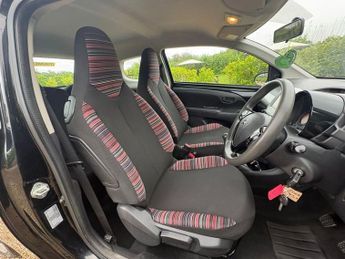 CITROEN C1 1.2 PureTech Feel Hatchback 3dr Petrol Manual Euro 6 (82 ps)