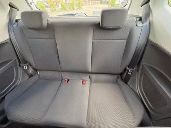 VOLKSWAGEN UP! 1.0 Take up! Hatchback 3dr Petrol Manual Euro 5 (60 ps)