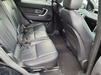 LAND ROVER DISCOVERY SPORT 2.0 TD4 Landmark SUV 5dr Diesel Auto 4WD Euro 6 (s/s) (180 ps)