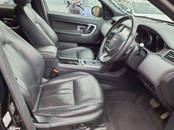 LAND ROVER DISCOVERY SPORT 2.0 TD4 Landmark SUV 5dr Diesel Auto 4WD Euro 6 (s/s) (180 ps)